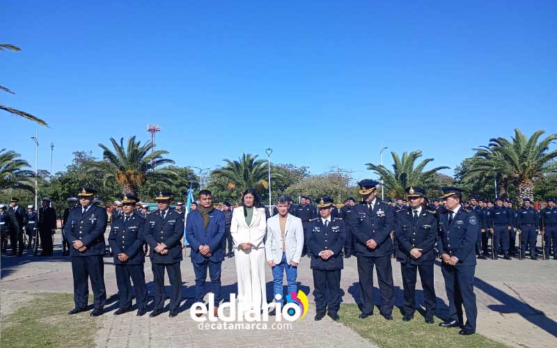 Juramento A La Bandera De Alumnos De Las Escuelas Suboficiales Y Cadetes